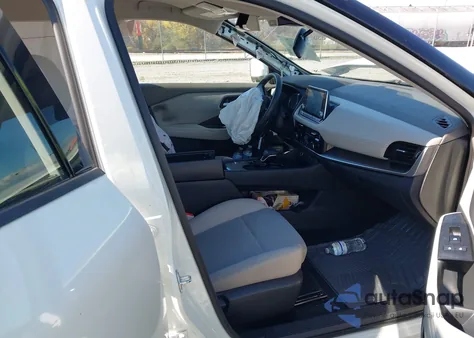 2021 Nissan Rogue Sv Fwd z USA, uszkodzony, nr VIN 5N1AT3BA4MC756725